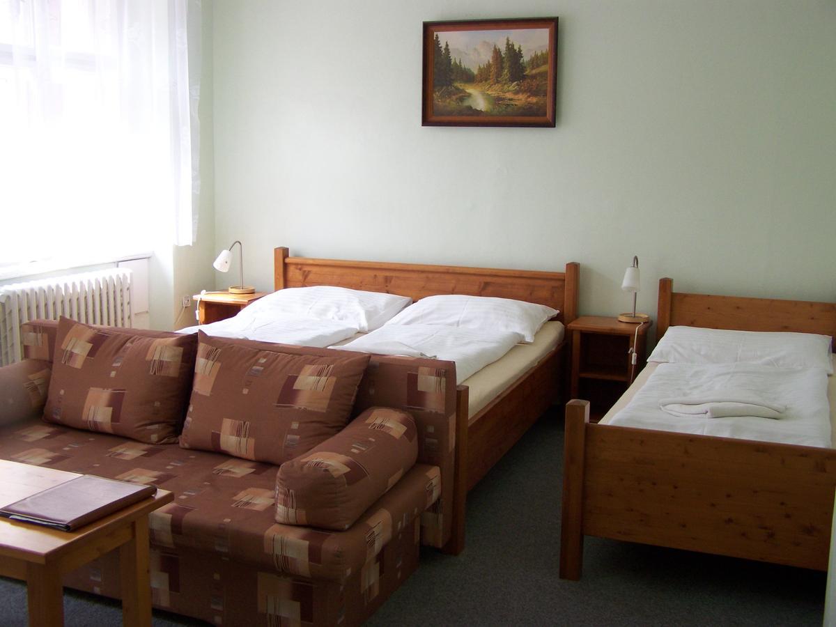 Hotel Pariz Jicin Ruang foto